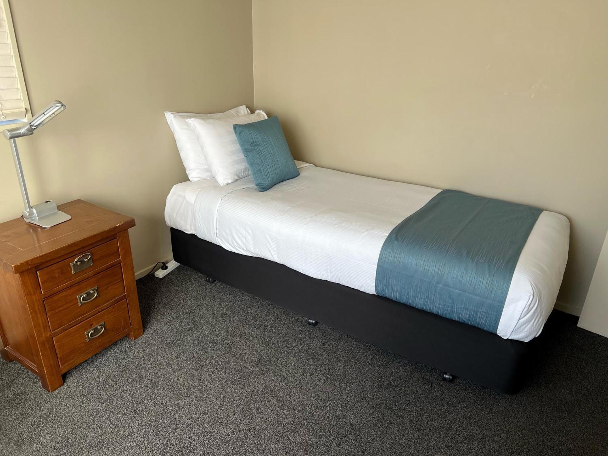 Airport Christchurch Motel Bagian luar foto